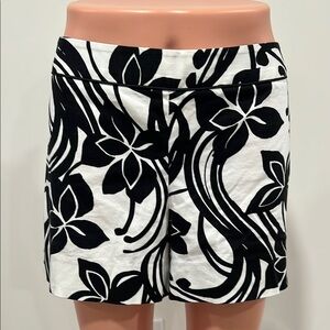 White House Black Market Black & White Floral Pull-On Shorts